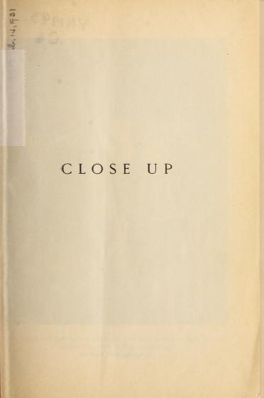 Cover image for Close Up